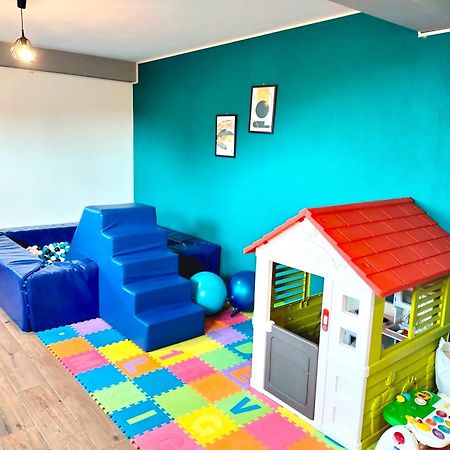 Agroturystyka Jodlowa - Rodzinne Apartamenty W Centrum Gor Swietokrzyskich - Sala Zabaw, Zwierzeta, Bilard Krajno-Zagorze 外观 照片