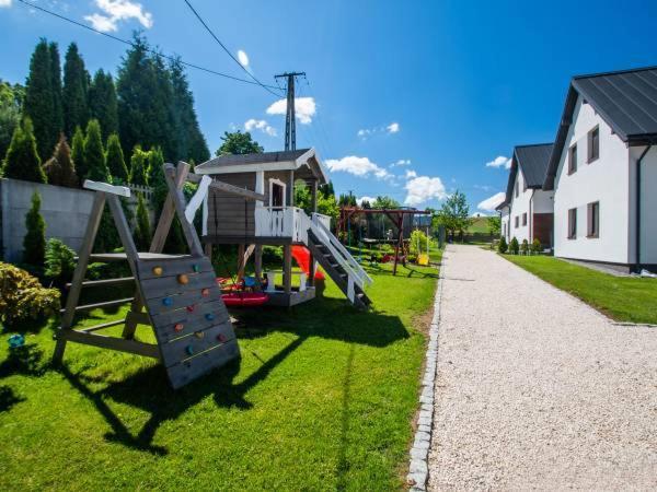 Agroturystyka Jodlowa - Rodzinne Apartamenty W Centrum Gor Swietokrzyskich - Sala Zabaw, Zwierzeta, Bilard Krajno-Zagorze 外观 照片
