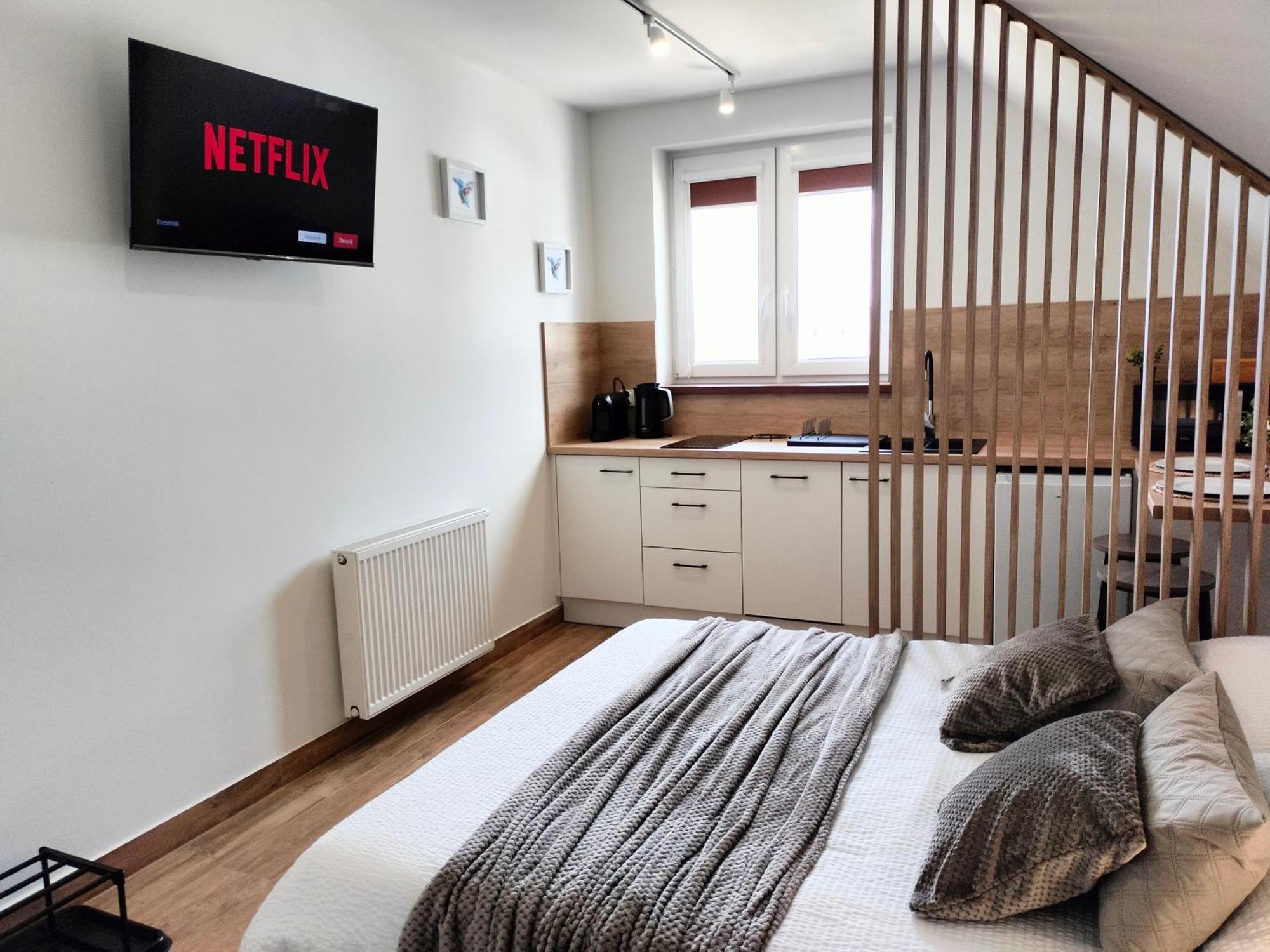 Agroturystyka Jodlowa - Rodzinne Apartamenty W Centrum Gor Swietokrzyskich - Sala Zabaw, Zwierzeta, Bilard Krajno-Zagorze 外观 照片